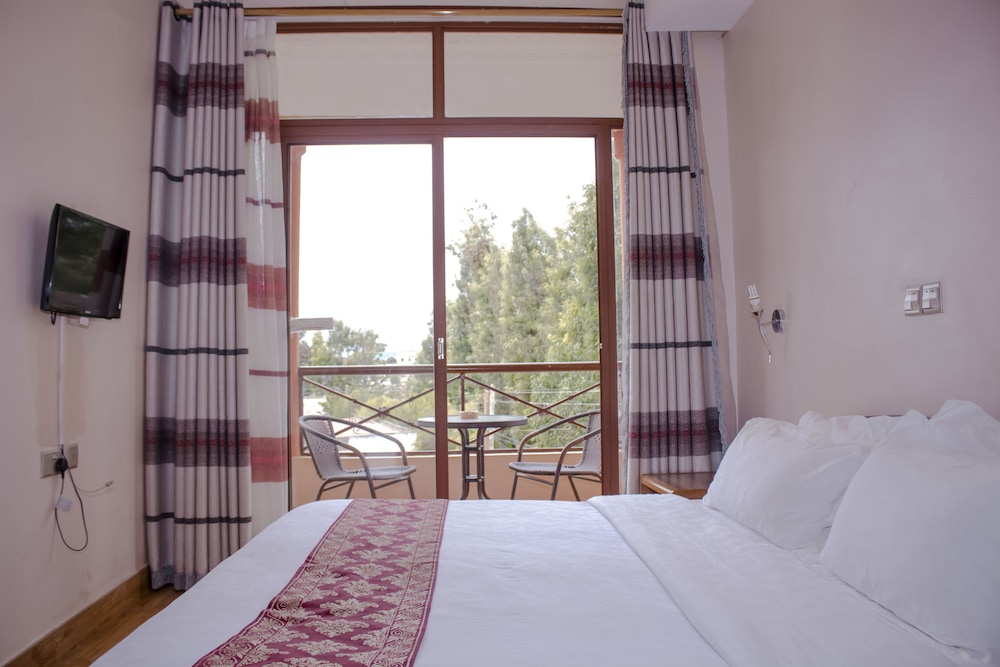 Standard Double Room, 1 Queen Bed, Non Smoking photo 1