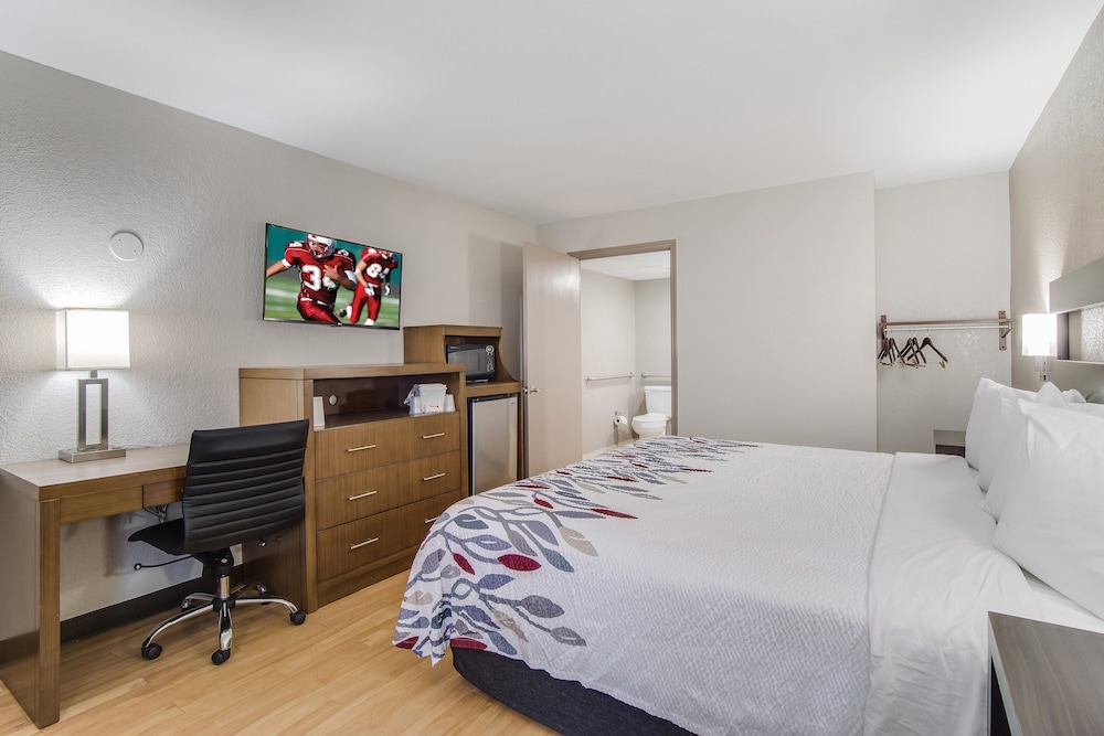 Superior Room, 1 King Bed, Accessible, Non Smoking