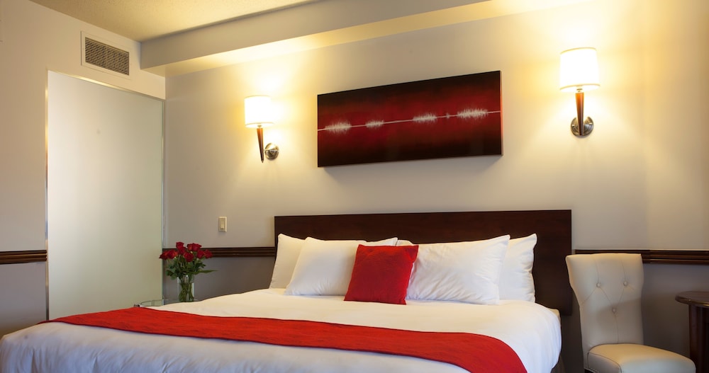 Superior Suite, 1 King Bed with Sofa bed (Loft Leroyer) photo 3