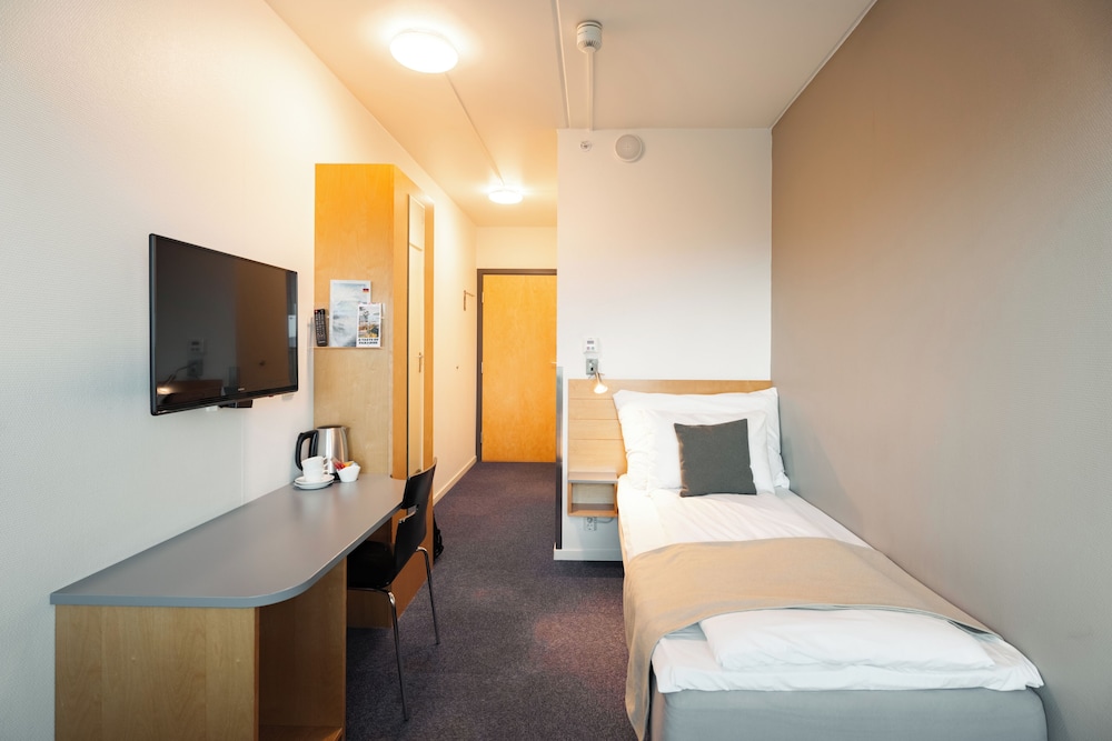 Single Room photo 2