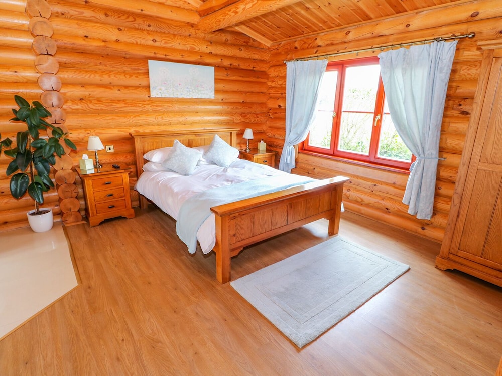 Cottage photo 2