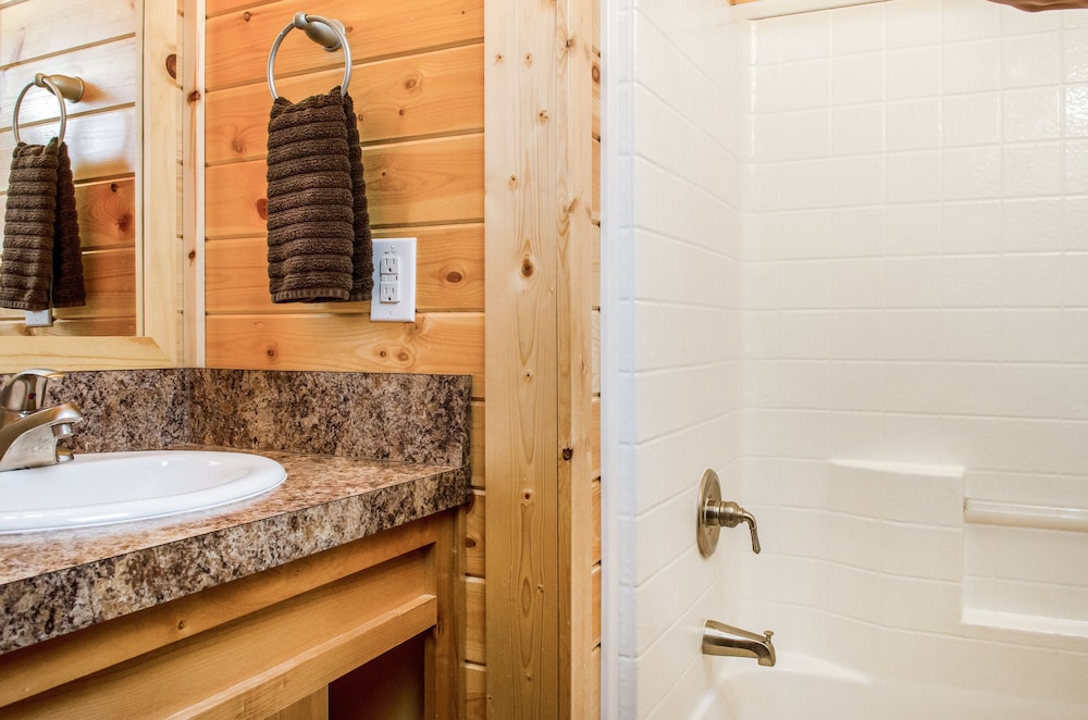Cottage, Kitchenette (NO Pets) photo 2