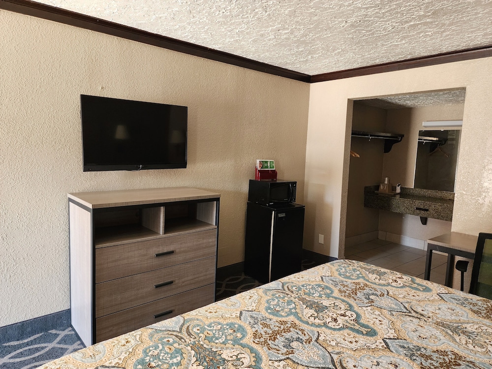 Standard Room - Photo 2