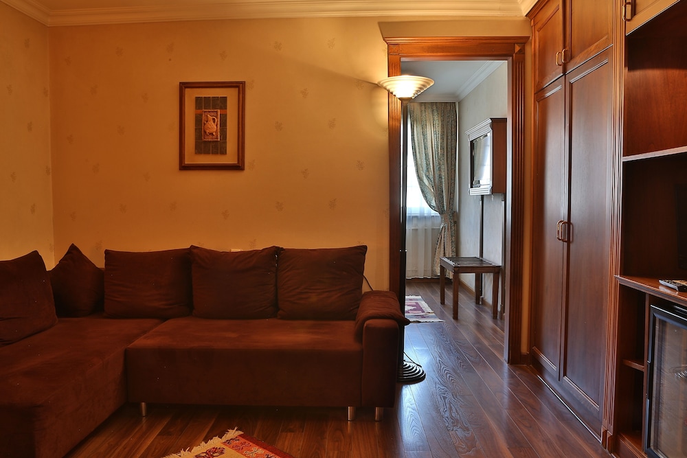 Standard Suite photo 2