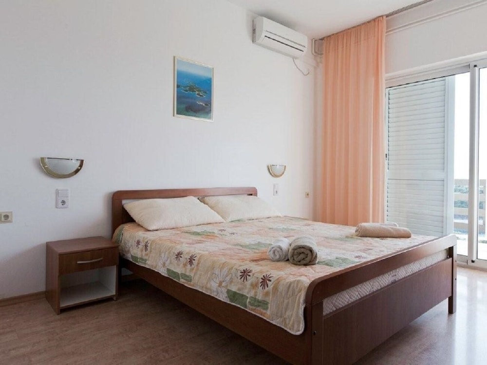 Apartment (Mirja - with parking - A1(4))