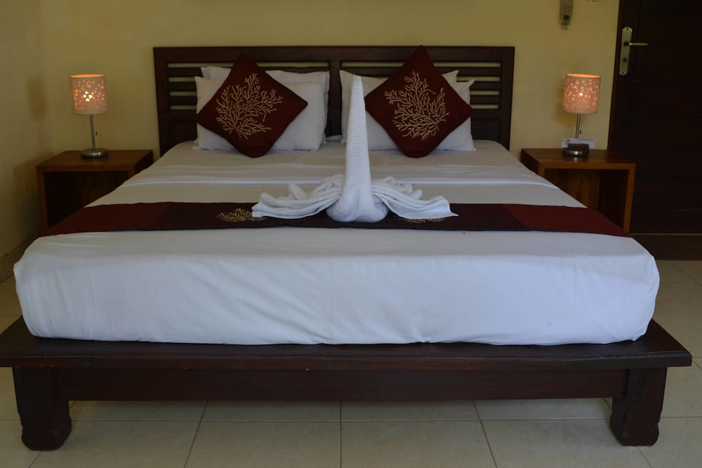 Standard Double Room, 6 Bedrooms, Ocean View photo 1