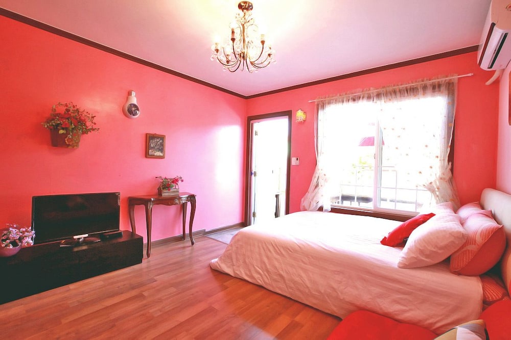 Room (Emerald) photo 1