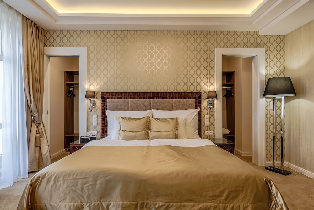 Standard Suite photo 2