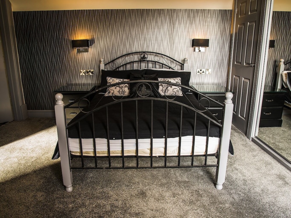 Comfort Double Room, Ensuite (Side Seaview) photo 3