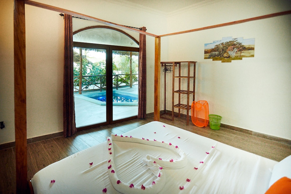 Family Bungalow, Multiple Beds, Private Pool, Pool View