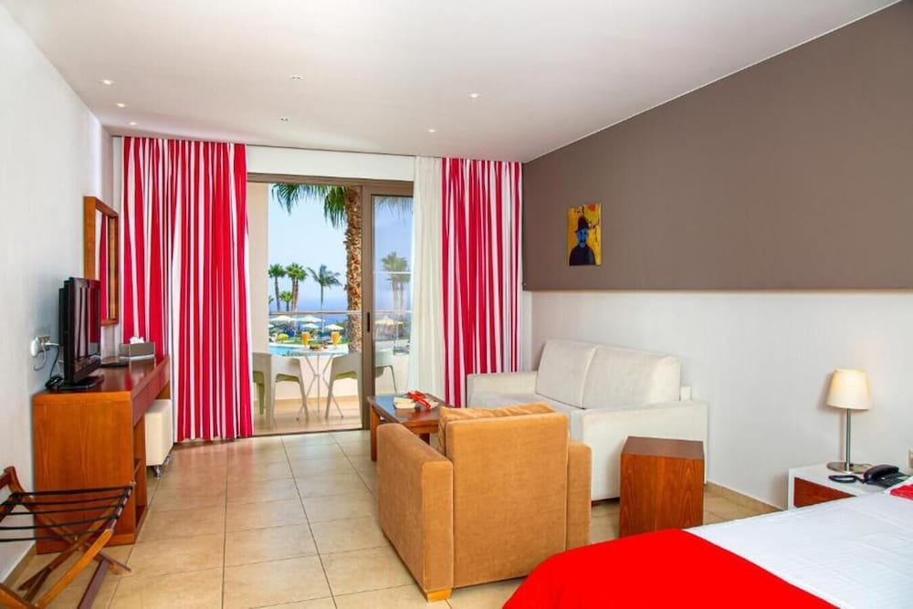 Mini Villa with Sea View - Photo 1
