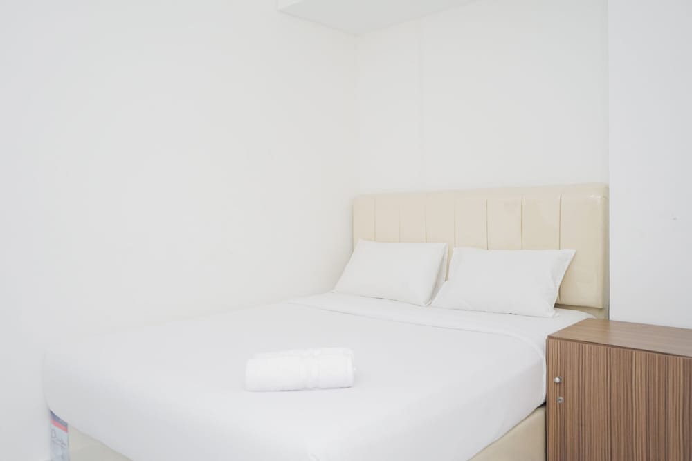 Room - Photo 2