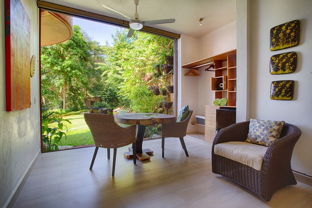 Junior Suite Garden Access