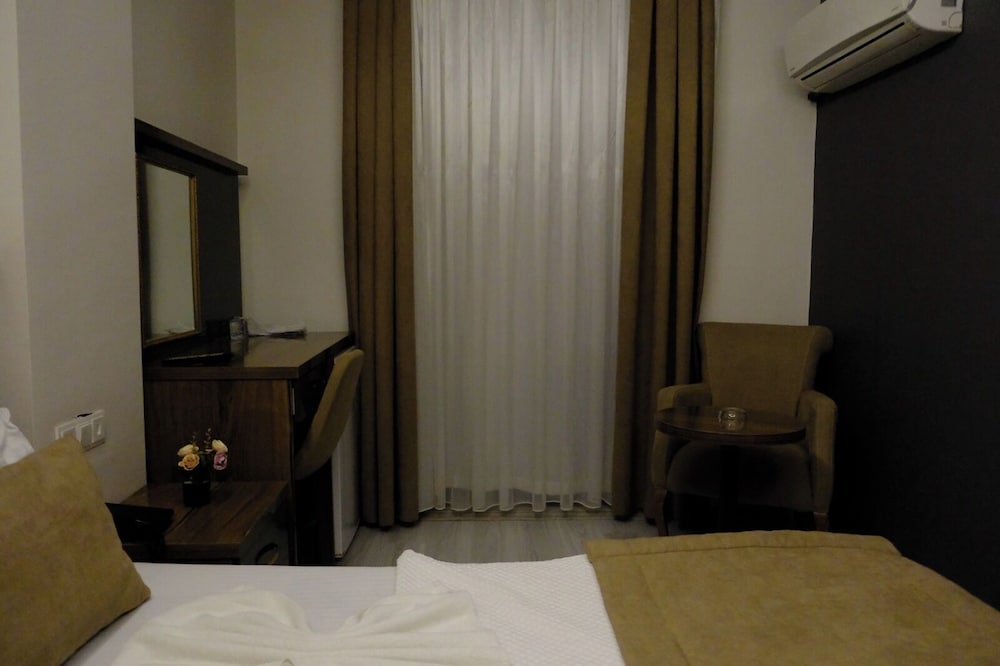 Classic Double Room photo 2