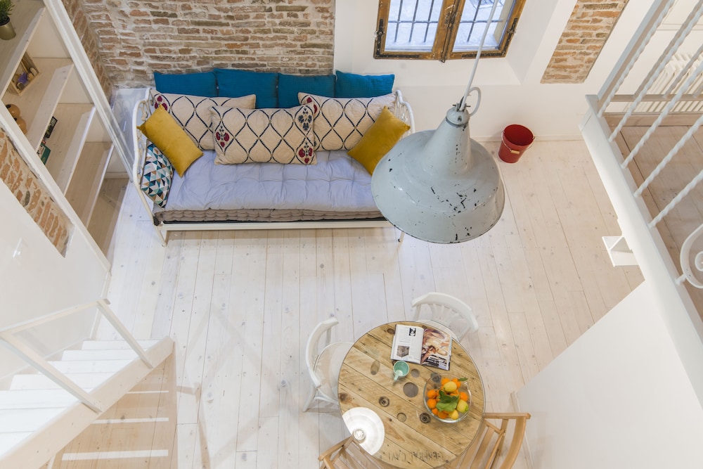 Duplex, 1 Bedroom