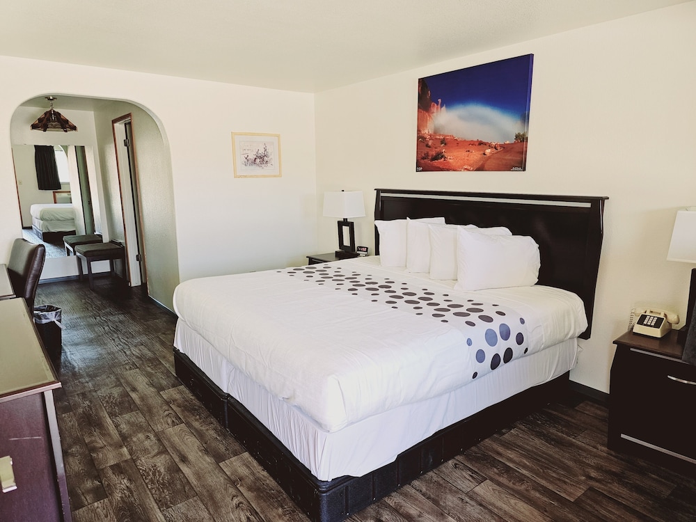 Deluxe Room photo 2