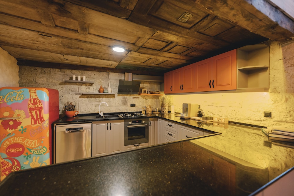 Loft - Photo 15
