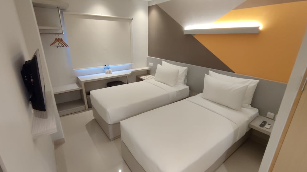 Superior Twin Room - Photo 1