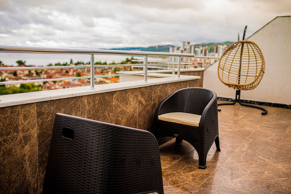 Elite Penthouse photo 3