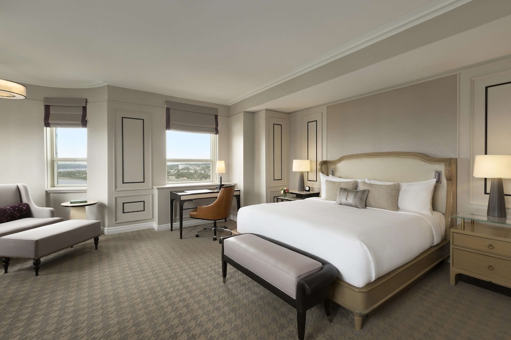 Fairmont Gold King, Signature Suite