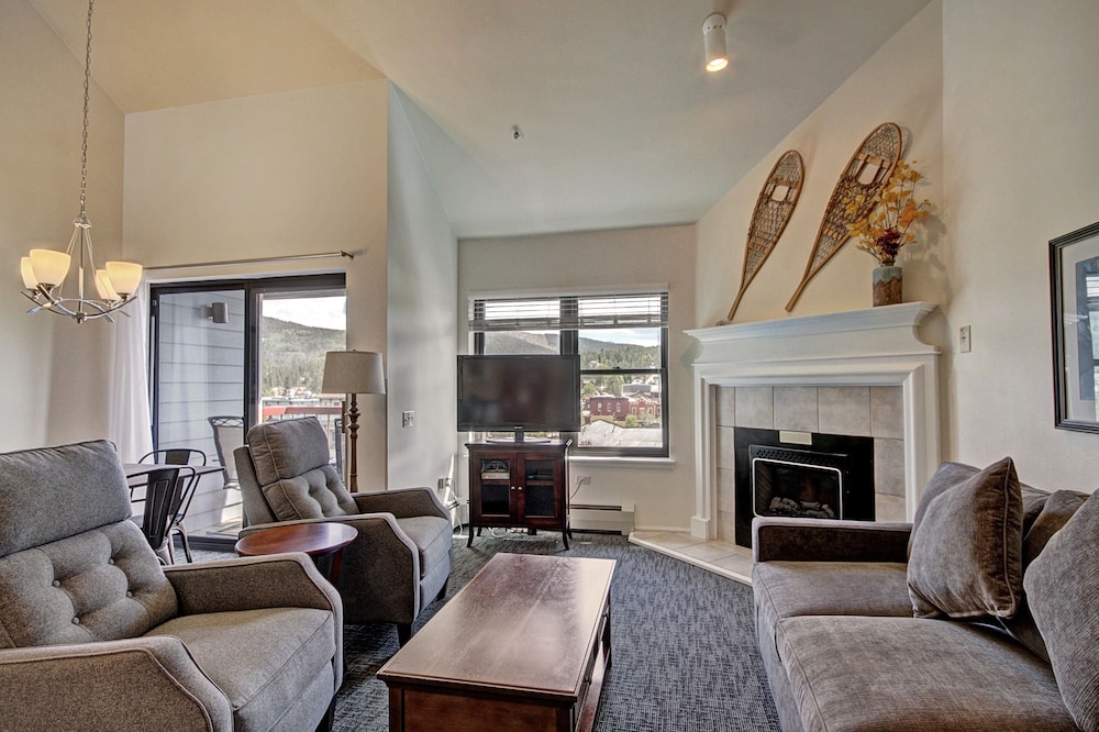 Condo, 1 Bedroom photo 1