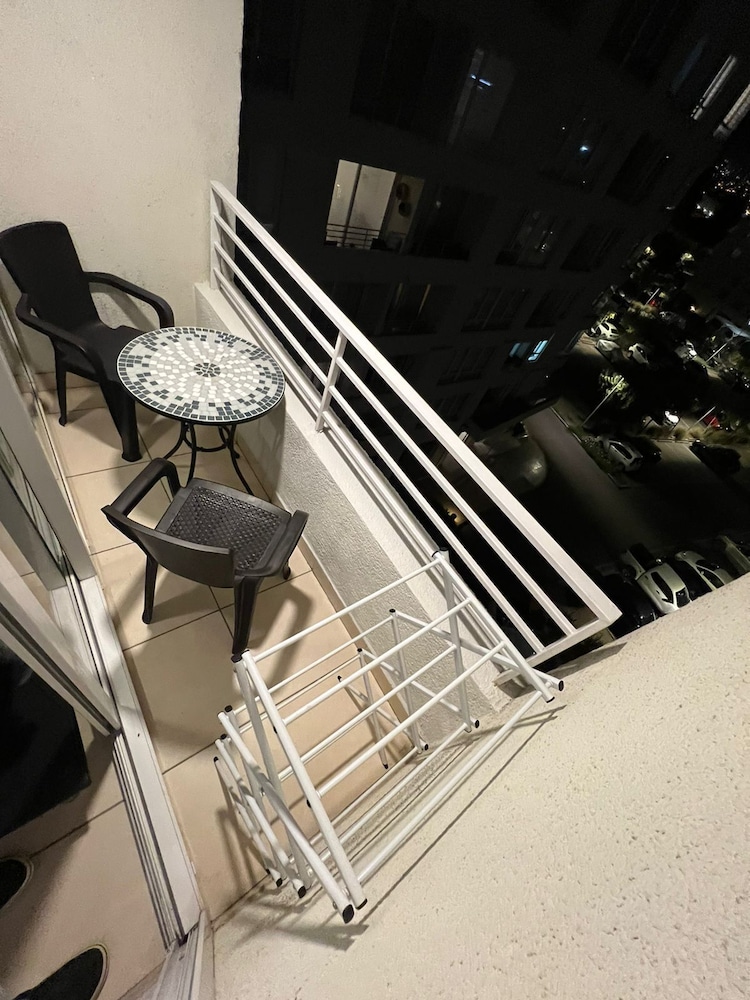 City Apartment photo 1