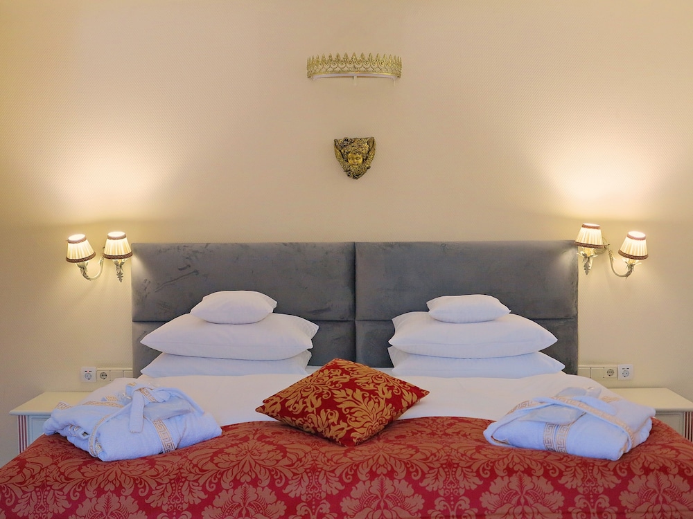 Superior Double Room, Hot Tub photo 2