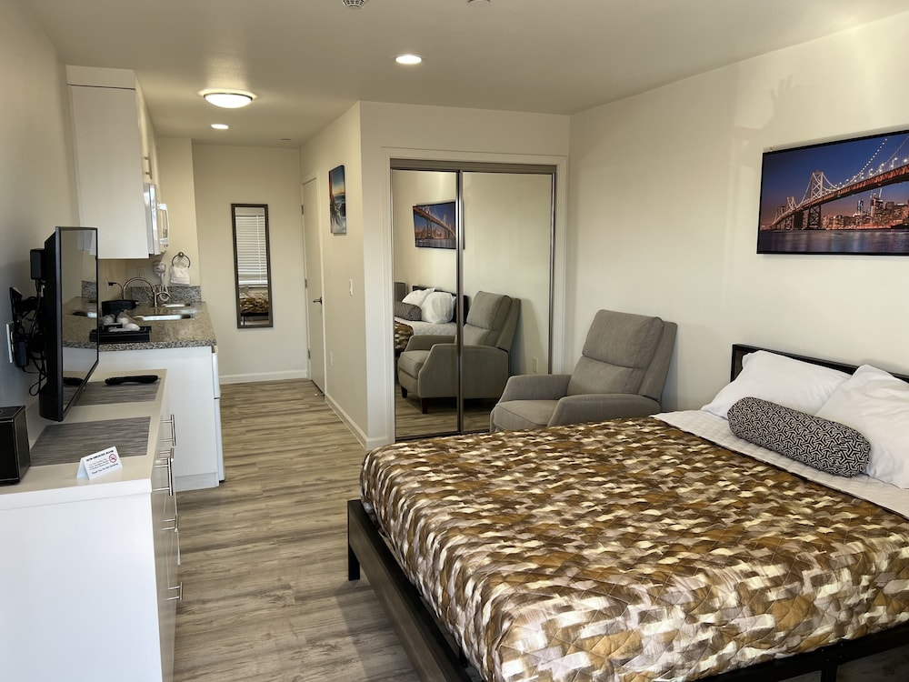Standard Single Room photo 2