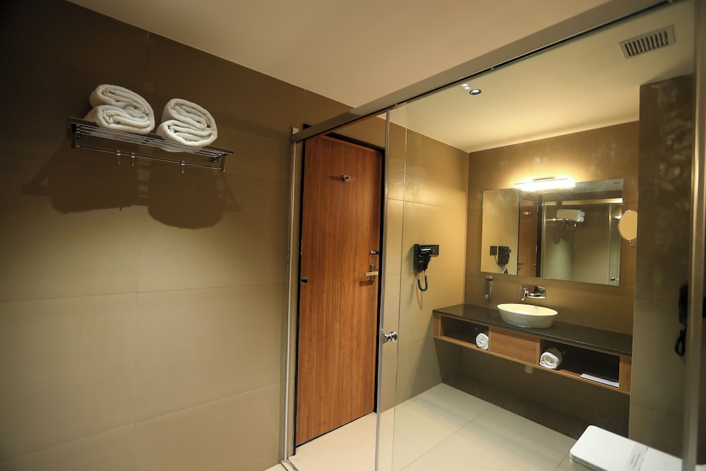 Deluxe Room - Photo 3