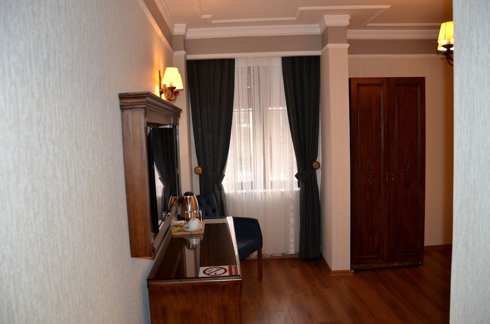 Standard Double Room, Ground Floor photo 3