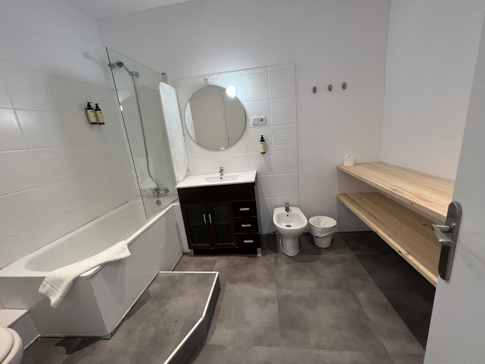 Standard Room photo 2
