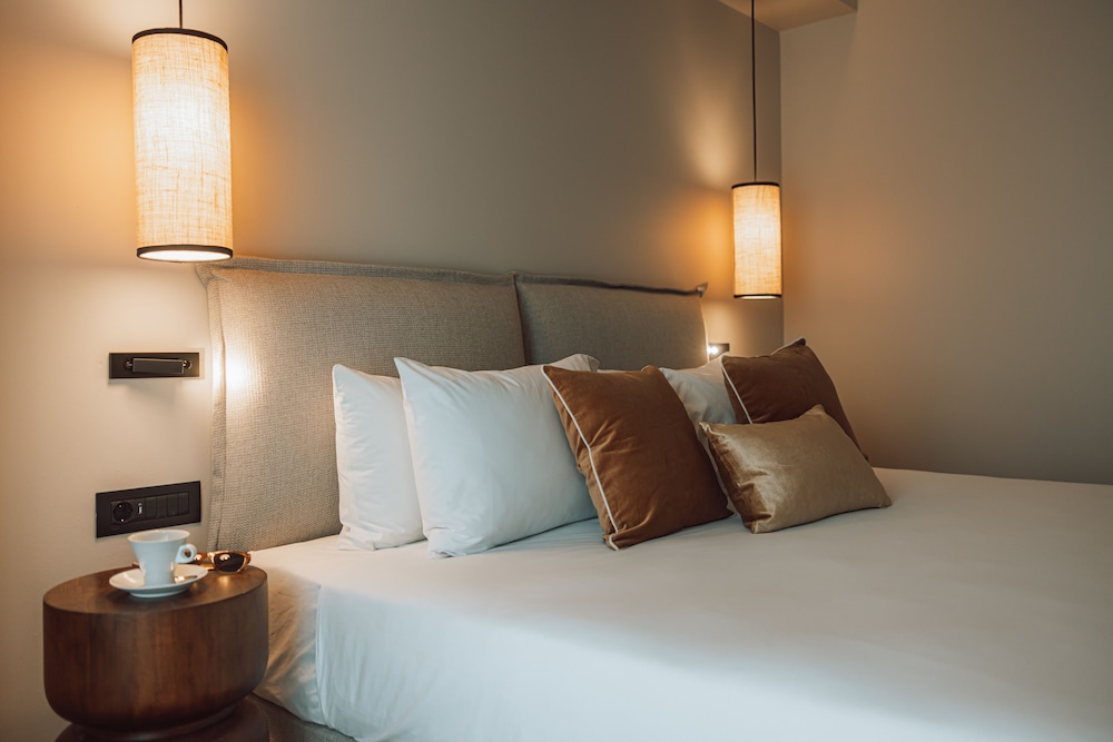 Economy Double Room (Hotel) - Photo 1