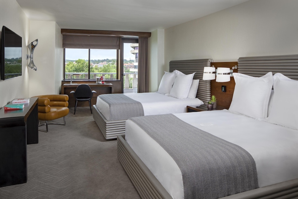 Deluxe Room, 2 Double Beds, Balcony - Photo 1