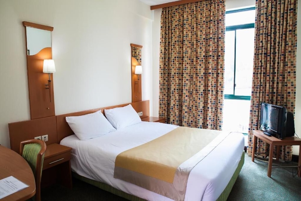 Standard Single Room, Lake View photo 1