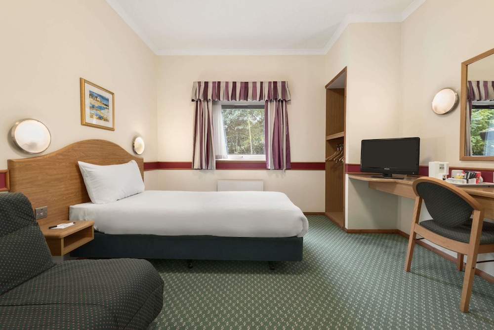 Room, 2 Twin Beds, Non Smoking - Photo 3
