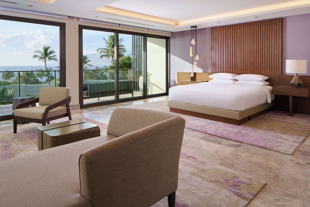 3 Bedroom Ilikai Penthouse, Ocean View (2 Kings and 2 Queens) thumbnail 6