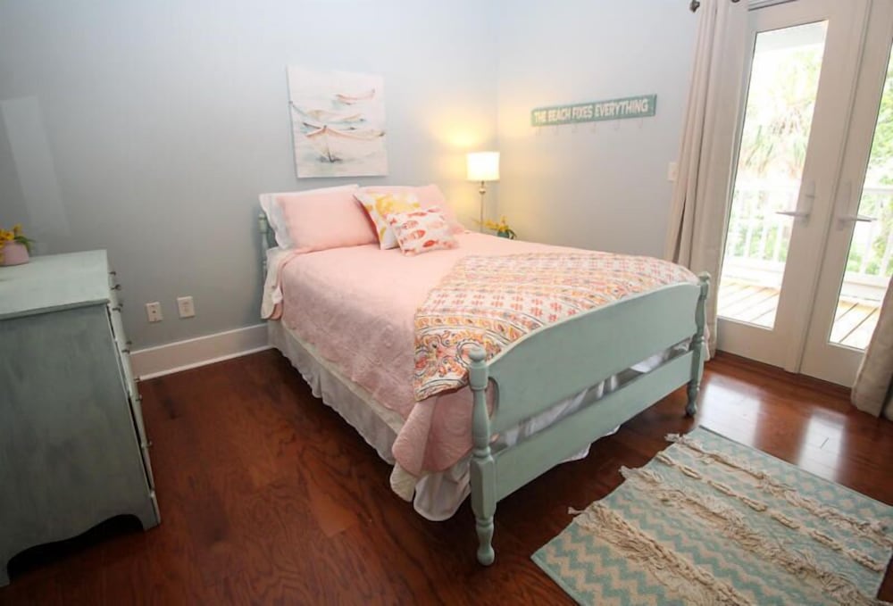 House, Multiple Beds, Balcony photo 3