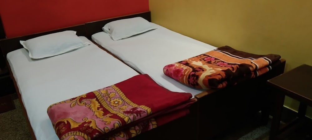 Standard Double Room - Photo 4