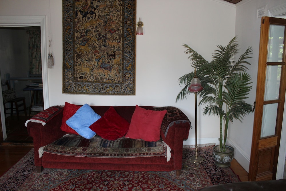 Traditional House, 3 Bedrooms photo 3