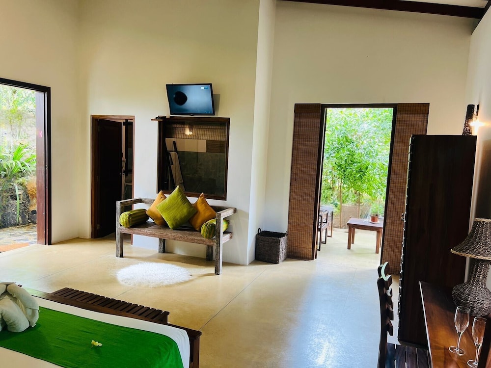Exclusive Studio Suite