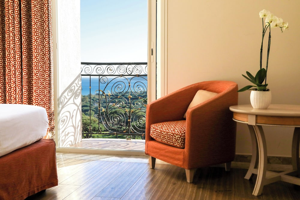Superior Room, Sea View photo 3