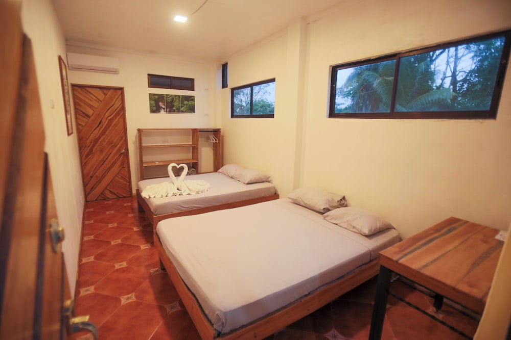 Quadruple Room with Sea View