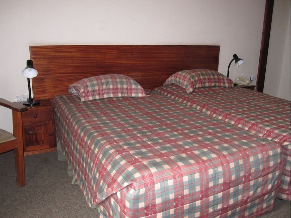 Standard Twin Room photo 2