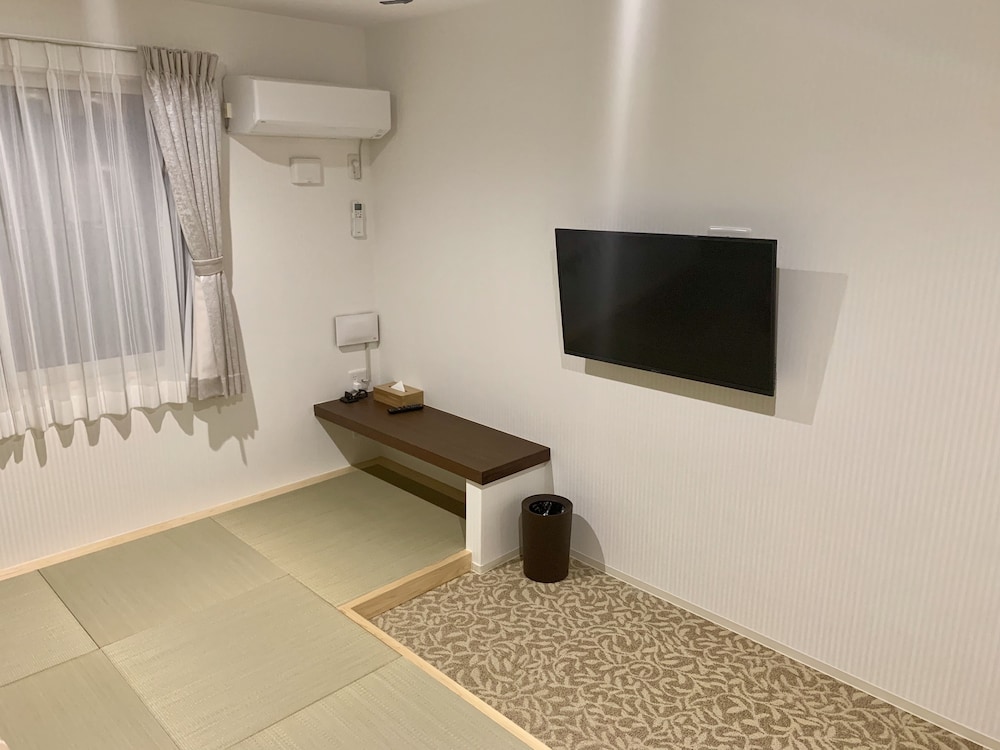 Japanese Style Room - Photo 5