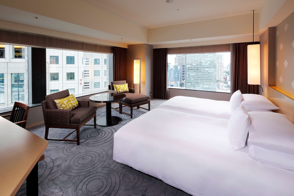 Club Premier Corner Twin, Non Smoking (Breakfast & Club Lounge Access Included)