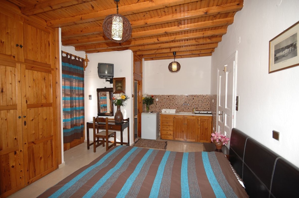 Double or Twin Room, 1 Double or 2 Twin Beds