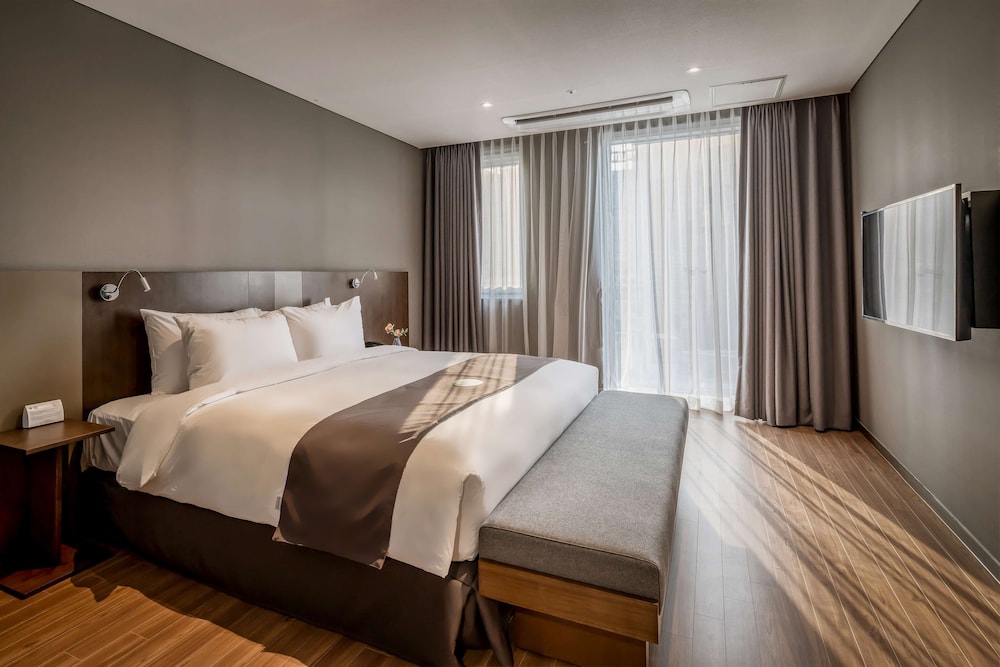 Suite, Multiple Beds, Non Smoking, Microwave (2 Japanese futons)