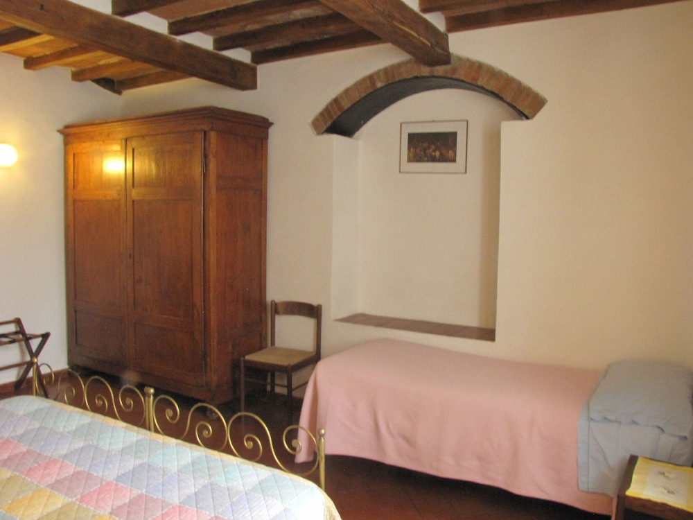 Comfort Apartment photo 2
