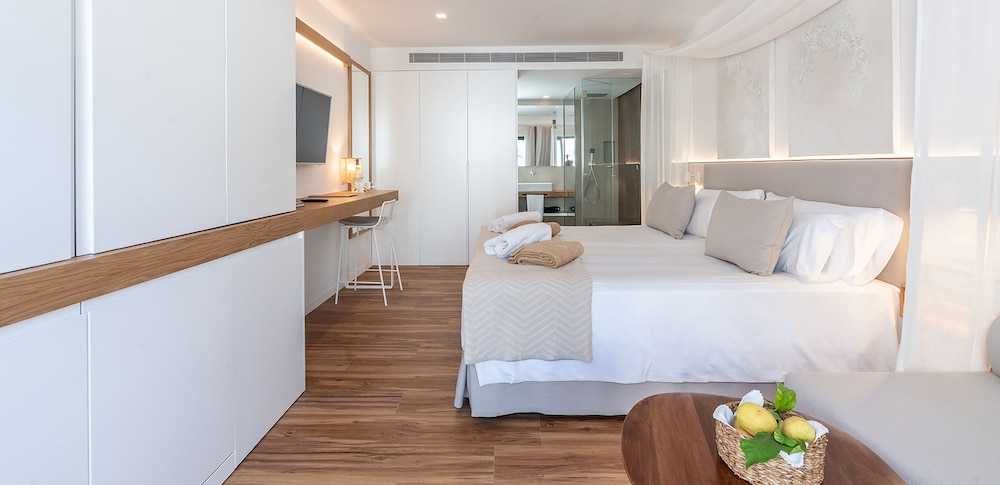 Junior Studio Suite, Terrace - Photo 3