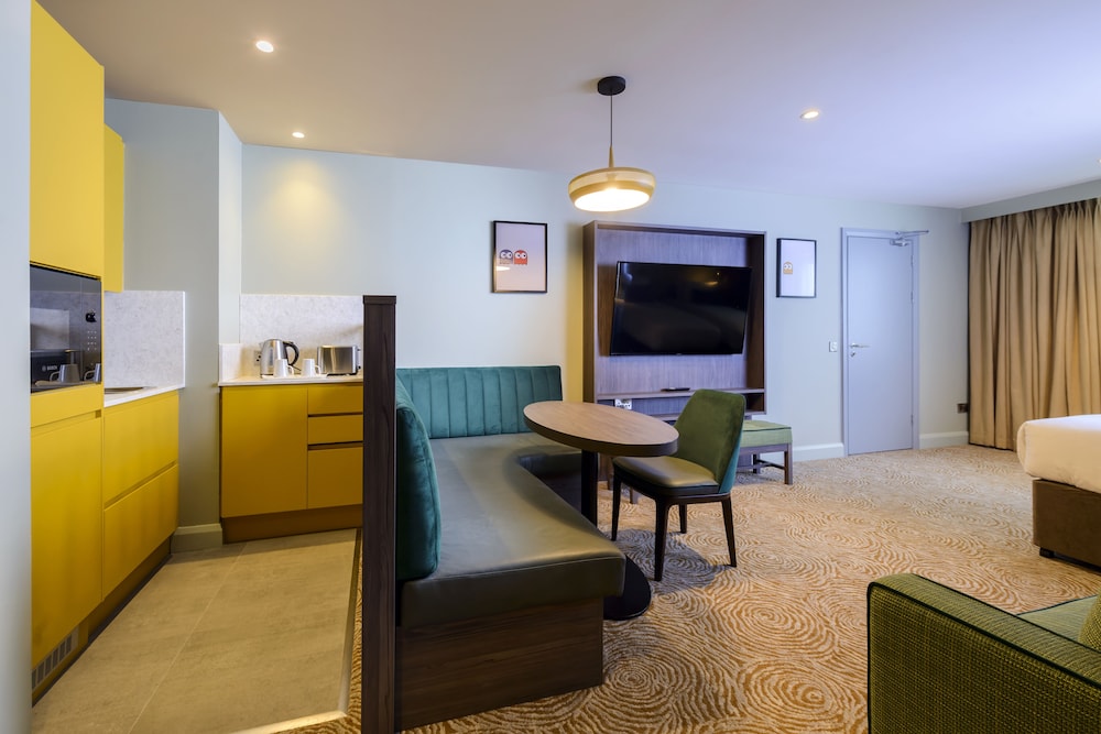 Deluxe Suite, 1 Bedroom photo 3